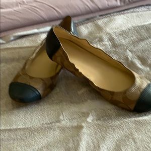 Coach flats